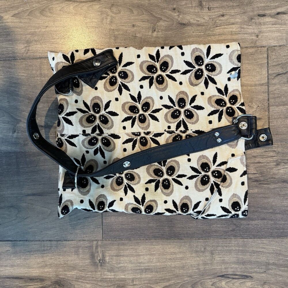 Carson Rogers Carogi 4 WayPocket Art Flower Sling Backpack Messenger Bag Purse
